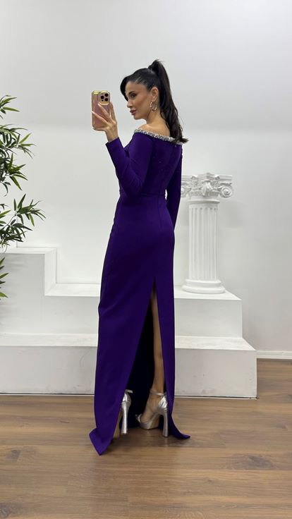 Mor Yaka İşlemeli Özel Tasarım Abiye Elbise